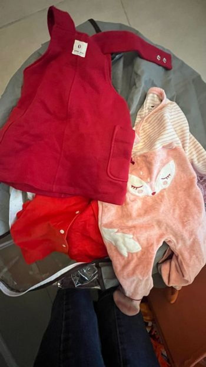 Lot de vêtements fille - photo numéro 2