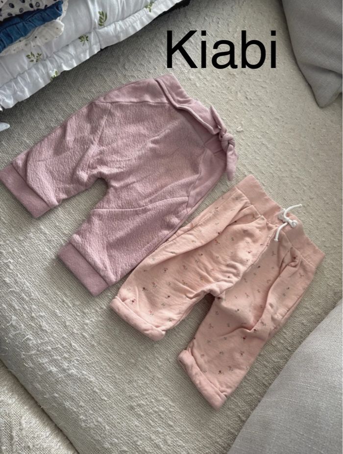 Lot pantalons bébé - photo numéro 2