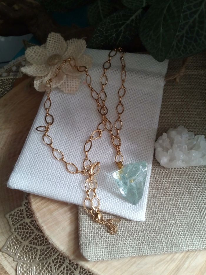 Collier satoire avec pierre naturelle d'Aigue marine