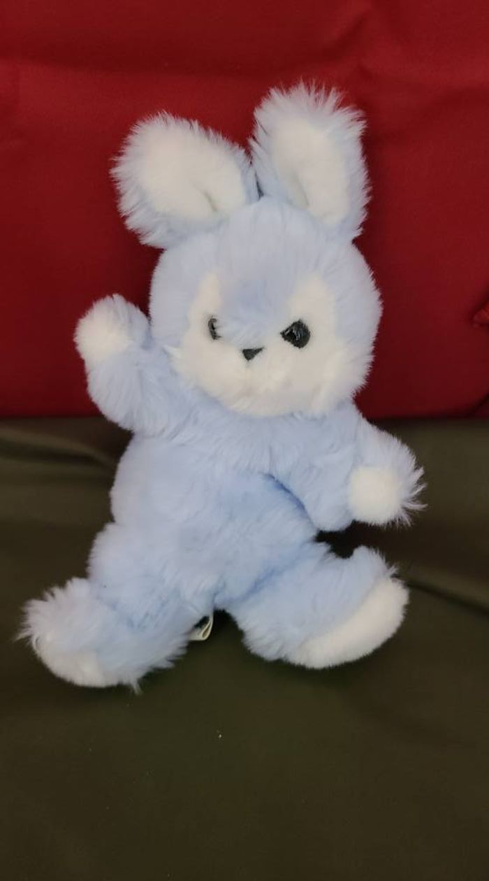 lapin bleu blanc nounours peluche lapin
