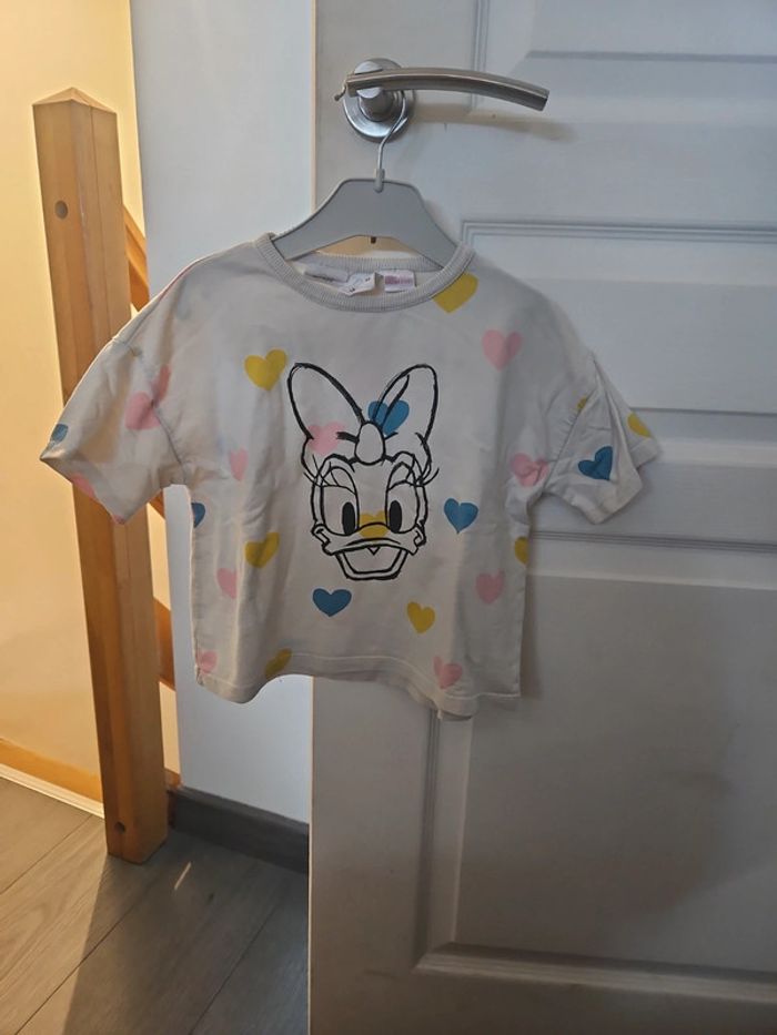 Lot de deux tee shirts disney - photo numéro 3