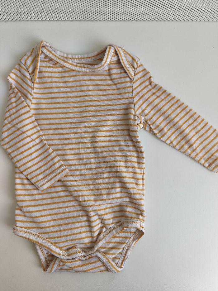 Lot de 3 bodies 3 mois - photo numéro 4