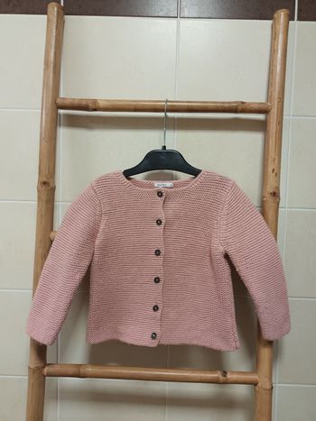 - 50 % avec le code JOUJOU50 Magnifique gilet en laine  rose Bout'chou 36 mois