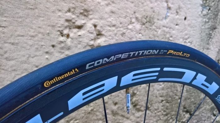 Paire de roues tubulaires DT Swiss RC 38 Carbon SPLINE 1310 g - photo numéro 5