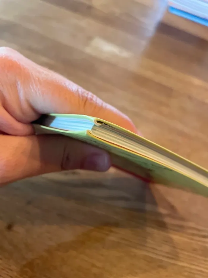 Livre La bibliothèque Rose Winx Club Numéro 14 Le mini village des mini fées - photo numéro 10