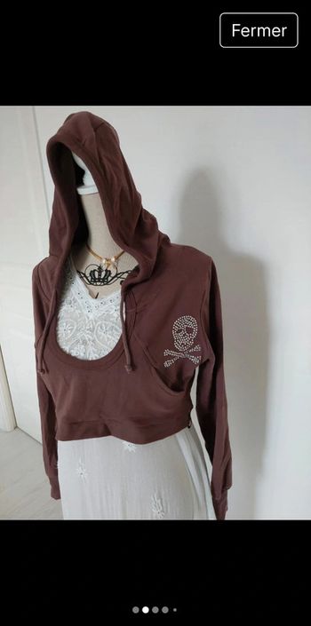 Sweat-shirt à capuche marron
Psssy taille M