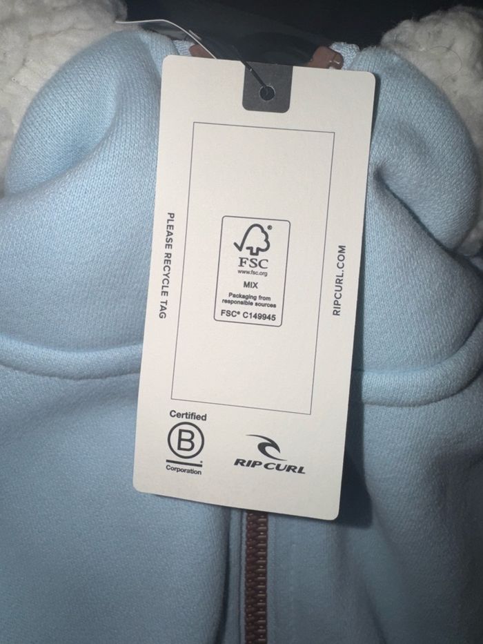 Veste zippée avec capuche - photo numéro 9