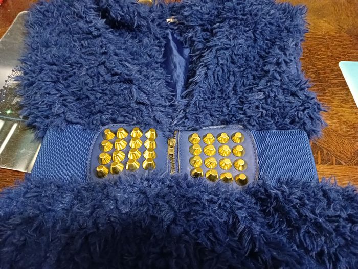 Très belle veste sans manches/gilet - photo numéro 4