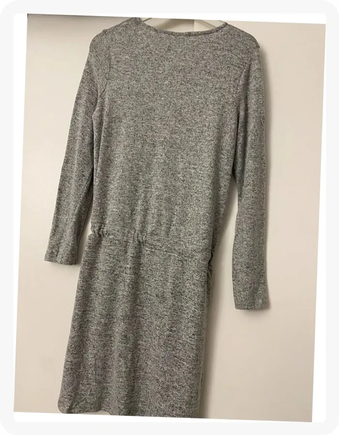 Robe-pull ceinturée grise Kiabi - photo numéro 3