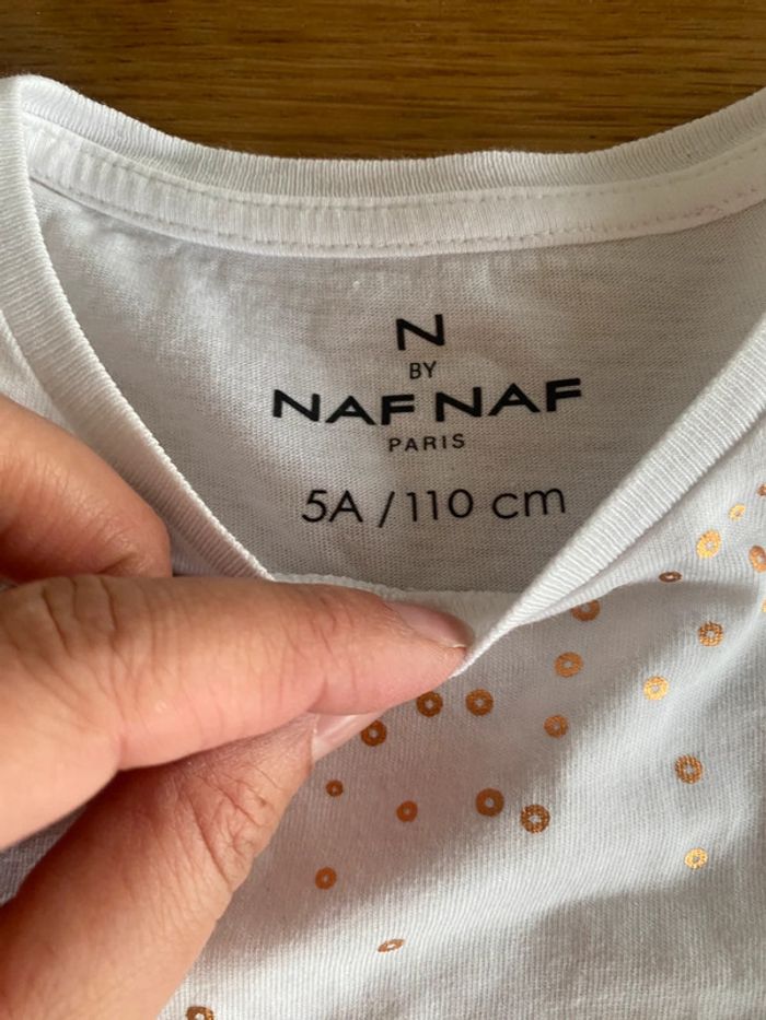 T-shirt ML naf naf 5 ans 💕 - photo numéro 3