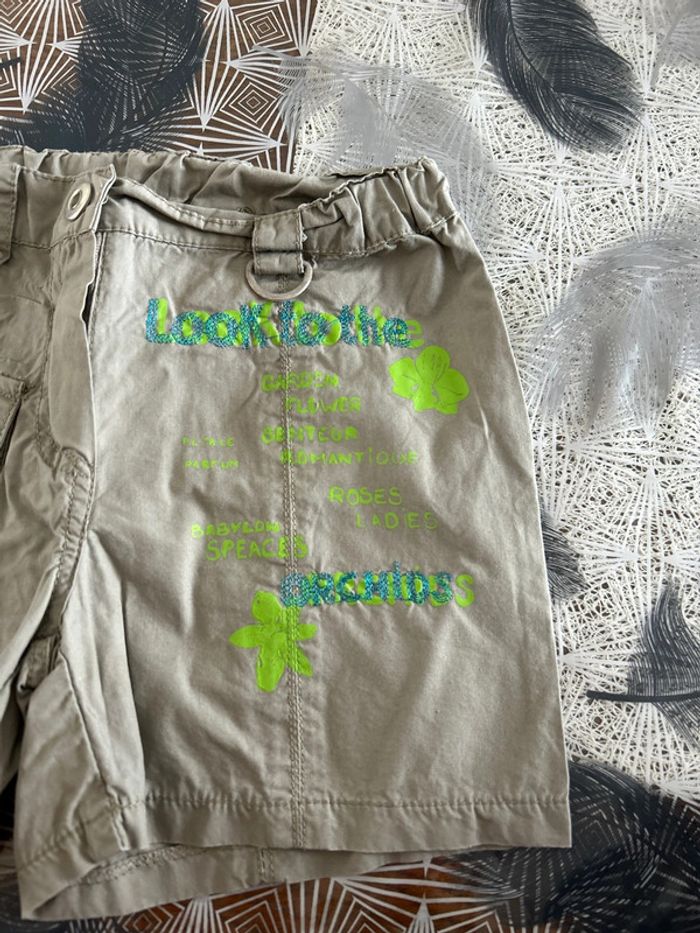 Short fille - photo numéro 2