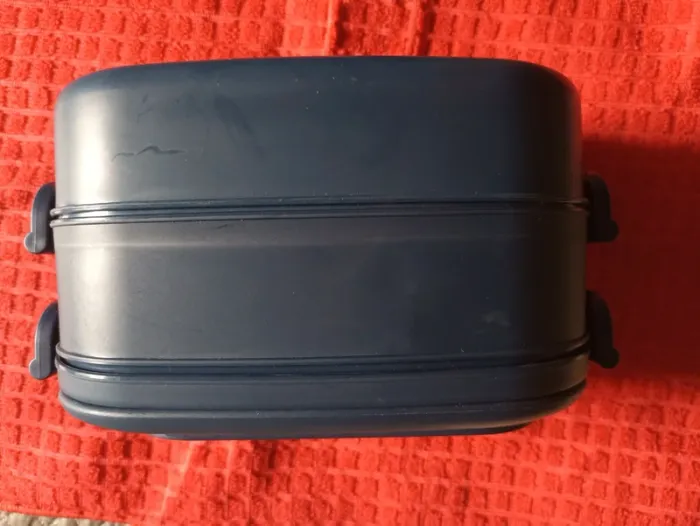 Lunch box avec poignée de transport Neuve - photo numéro 5