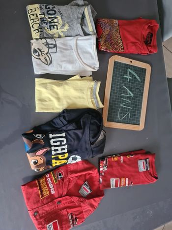 Lot de t shirt 4 ans
