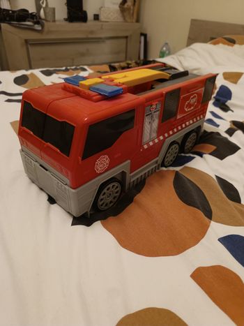 Camion de pompier pliable