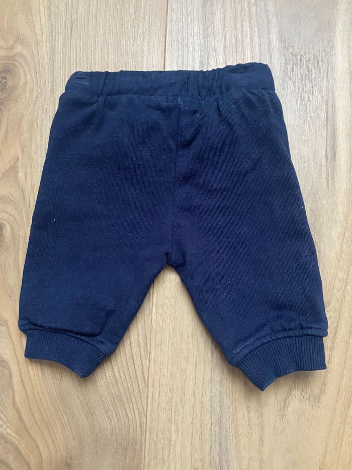 Ensemble t-shirt + sweat + jogging - 1 Mois - photo numéro 8