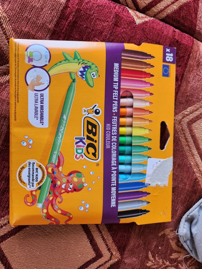 18 feutres bic - photo numéro 3