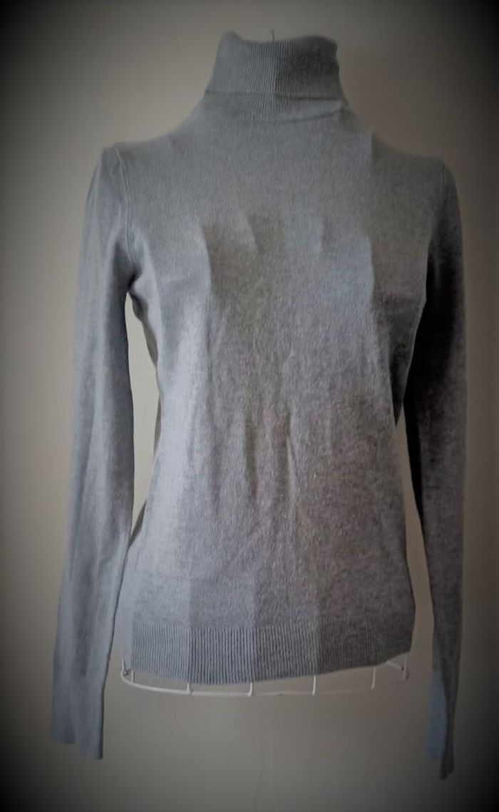 Pull gris col roulé fin - photo numéro 3