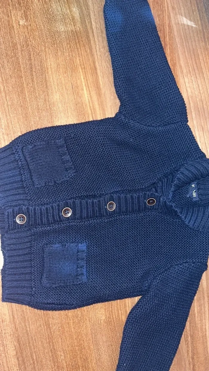 Gilets kiabi 12 mois - photo numéro 2