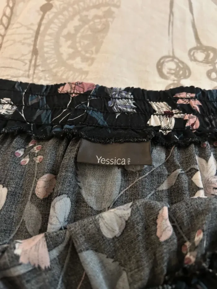 Jupe motifs fleuri - photo numéro 5