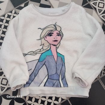 Pull reine des neige 