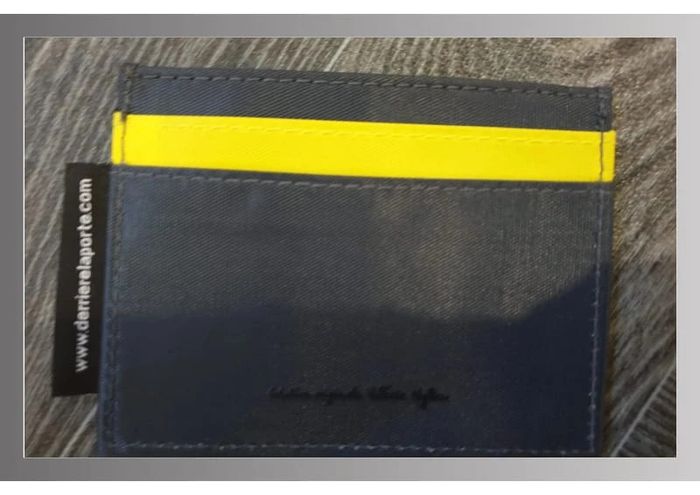 Porte carte Derrière la porte argent secret en polyester gris foncé/jaune - photo numéro 2