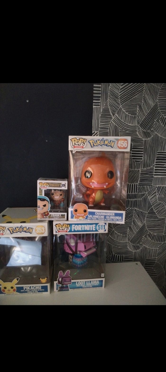 Pop geante Salamèche - photo numéro 2