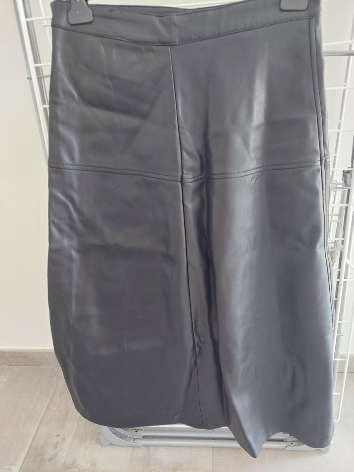 Jupe longue simili cuir - photo numéro 3