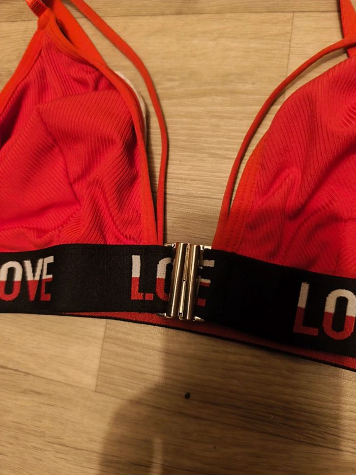 Soutien-gorge style sport neuf ouverture devant taille M marque shein - photo numéro 2