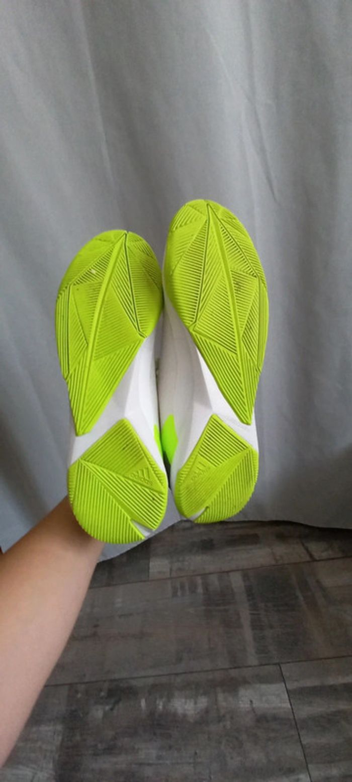 Baskets futsal 40 2/3 blanche grise jaune adidas predator - photo numéro 5