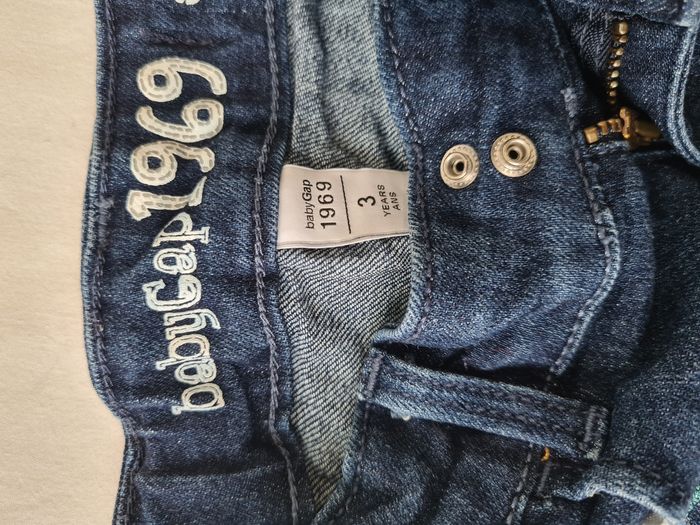 Short en jean Gap 3 ans - photo numéro 3