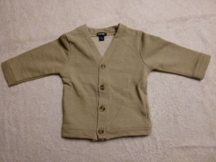 Gilet 1-3 mois (réf interne C22)(familleac72)