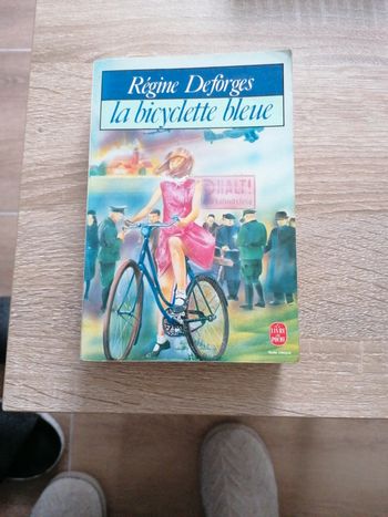 Livre la bicyclette bleue