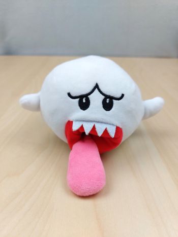 Super Mario Peluche blanche fantôme Boo rouge langue rose Nintendo environ 16 cm