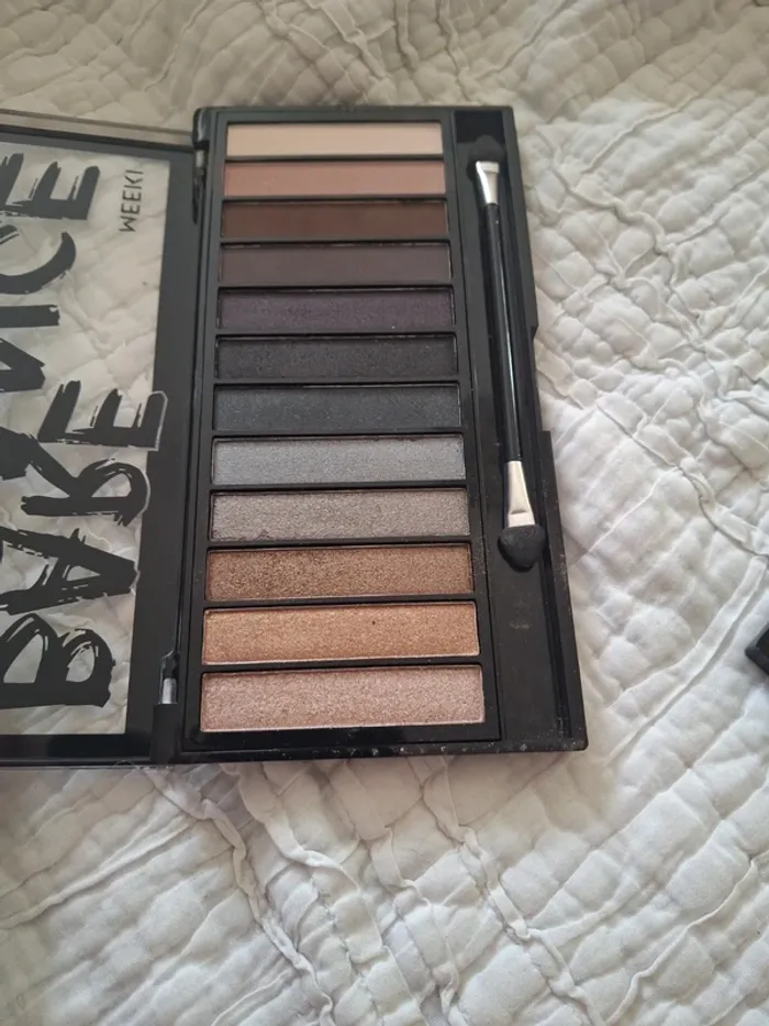 Lot de 3 palettes de fards à paupières Max & More - photo numéro 4