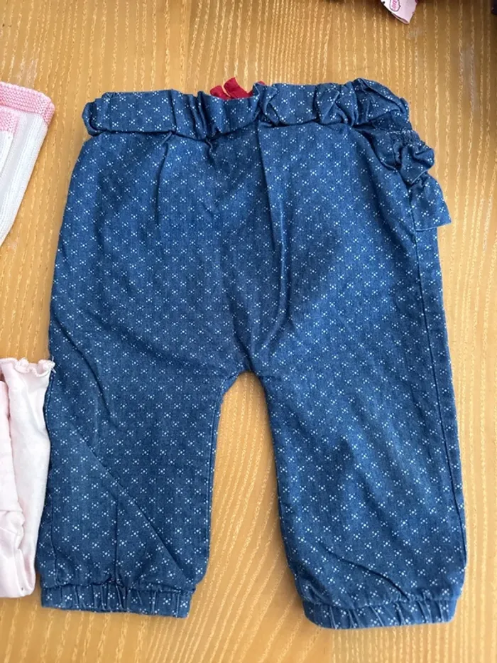 Lot bébé fille 9 mois - photo numéro 2
