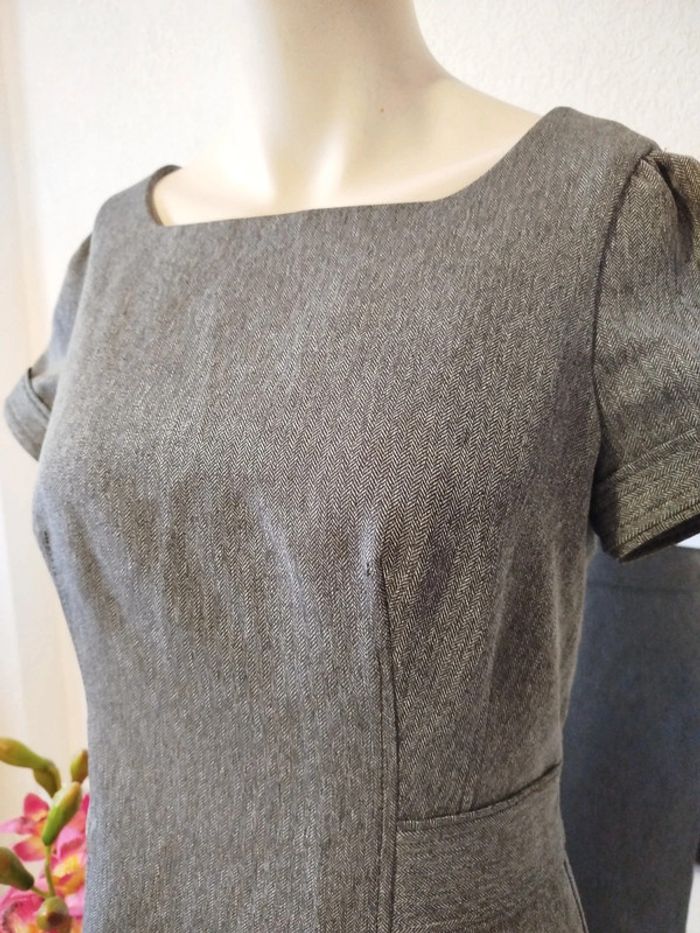 Robe cintrée gris chiné classique - photo numéro 4