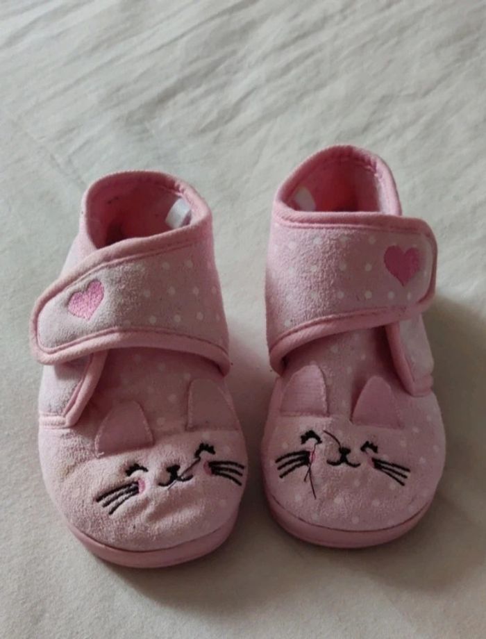 Chaussons rose - photo numéro 2