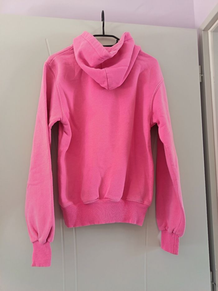 pull rose à capuche - photo numéro 2