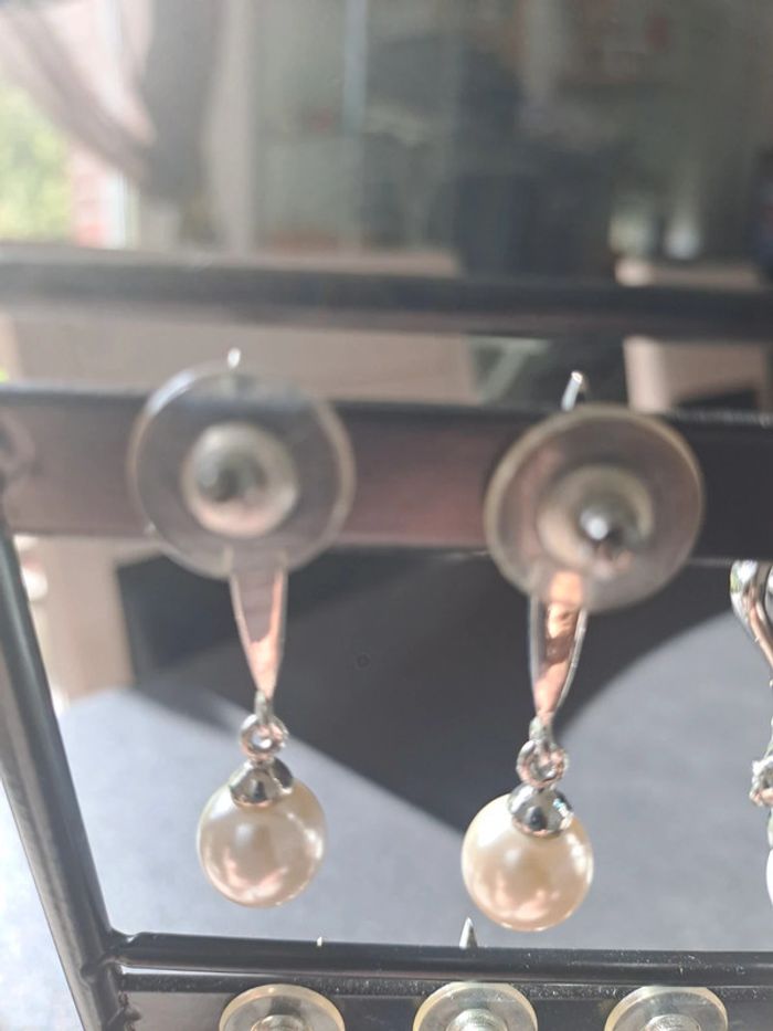 Boucles d oreilles pendantes avec perle - photo numéro 2