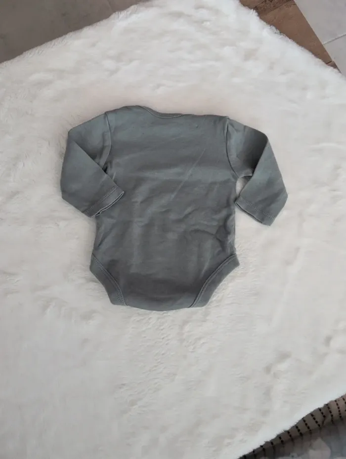 Bodies c&a 0-1 mois 56 cm - photo numéro 3