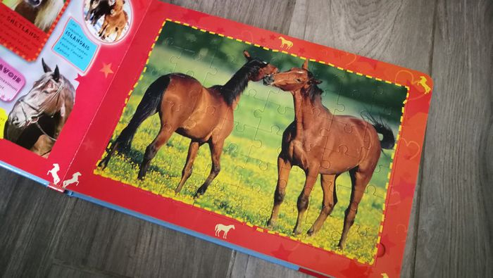 Le cheval, mon livre-puzzle - photo numéro 2