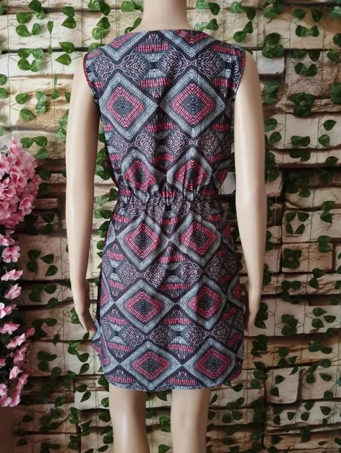 🌸Robe Fluide Legere Kela Loves London Taille 38🌸 - photo numéro 3