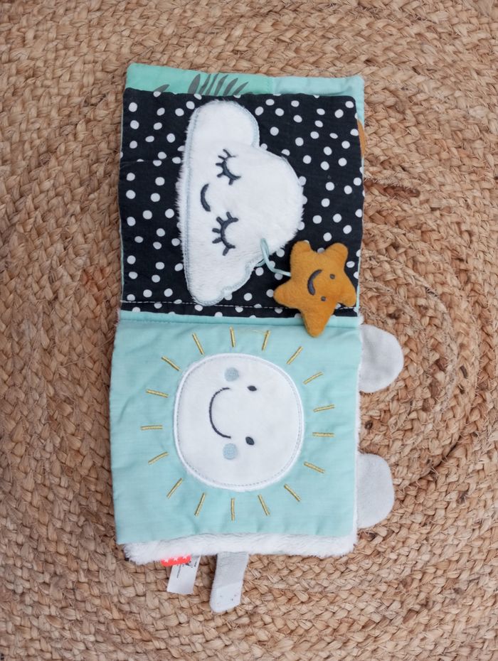 Livre tissu - photo numéro 3