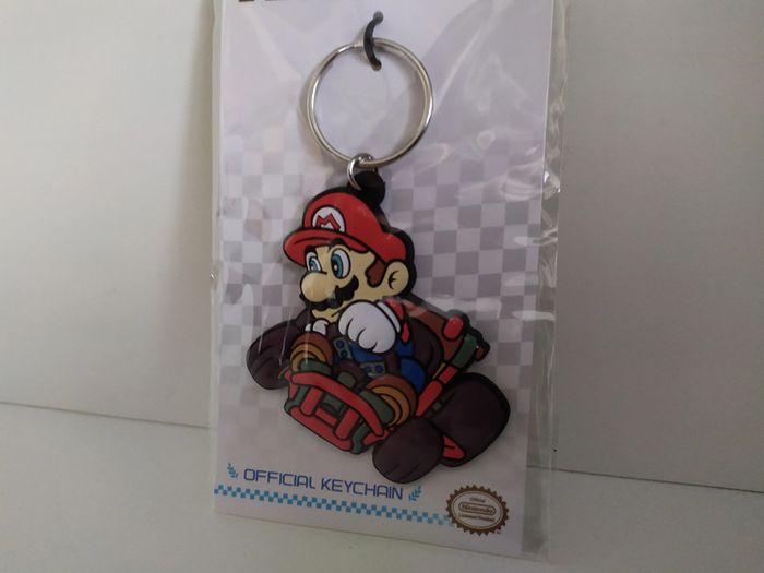 Porte-clés Mario kart Nintendo SNES/N64/Game cube/wii officiel neuf sous blister - photo numéro 2