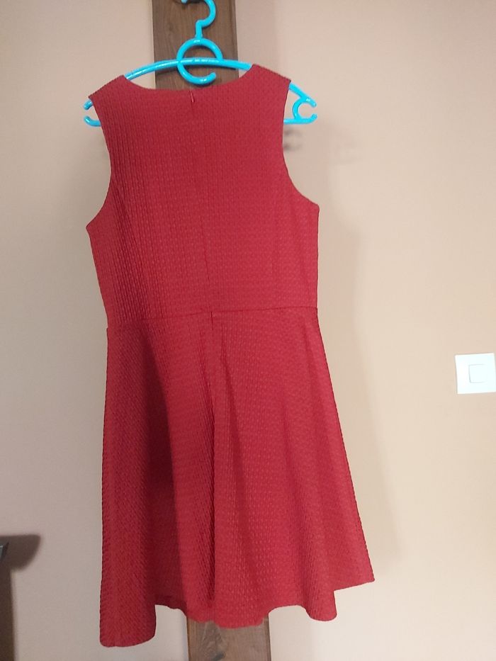 Robe rouge - photo numéro 2