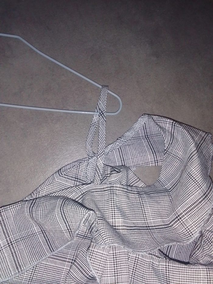 Robe épaules dénudées - photo numéro 6