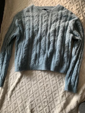 Pull bleu