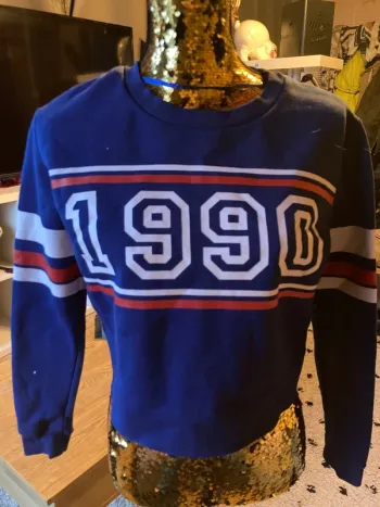 Sweat court bleu 1990