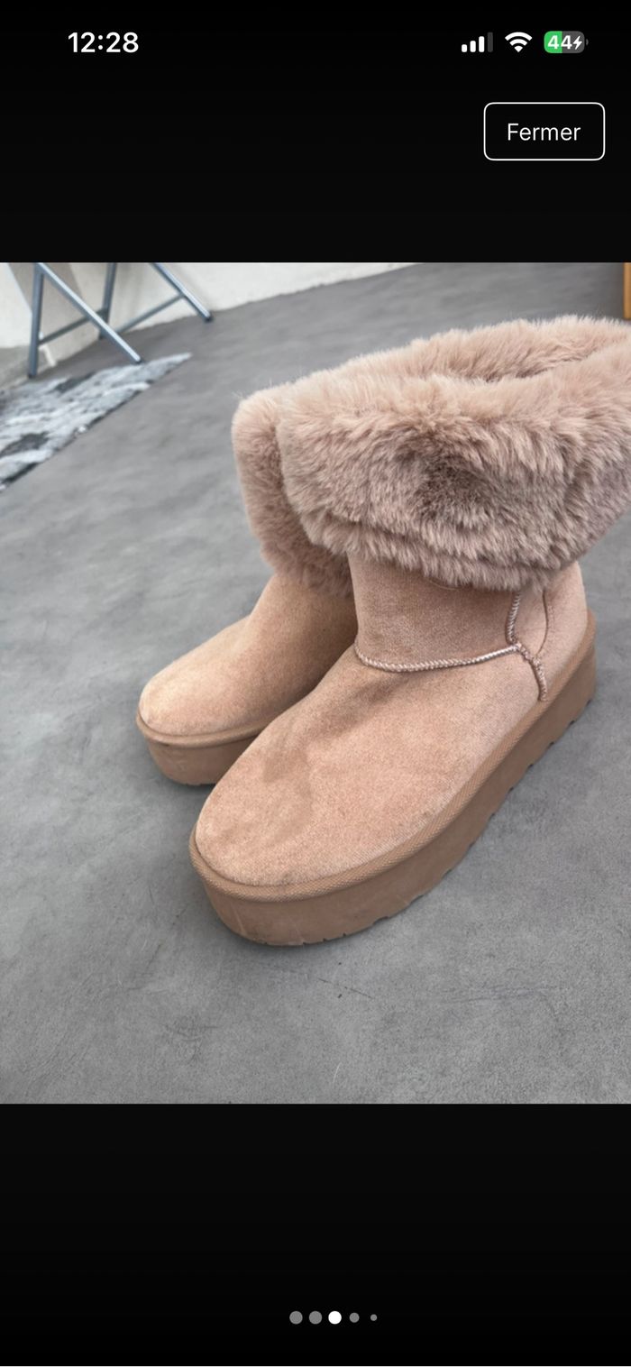 Bottes fourrées rose