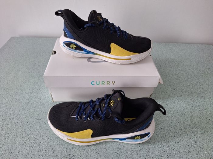 Baskets 38.5 Under Armour Curry 12 Dub. - photo numéro 6